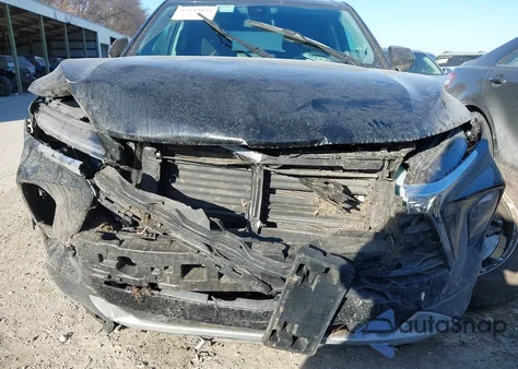 2025 Chevrolet Blazer Awd 2Lt z USA, uszkodzony, nr VIN 3GNKBHR45SS206165